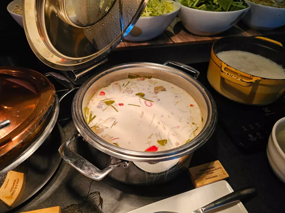 Sup Tom Kha Gai - sarapan