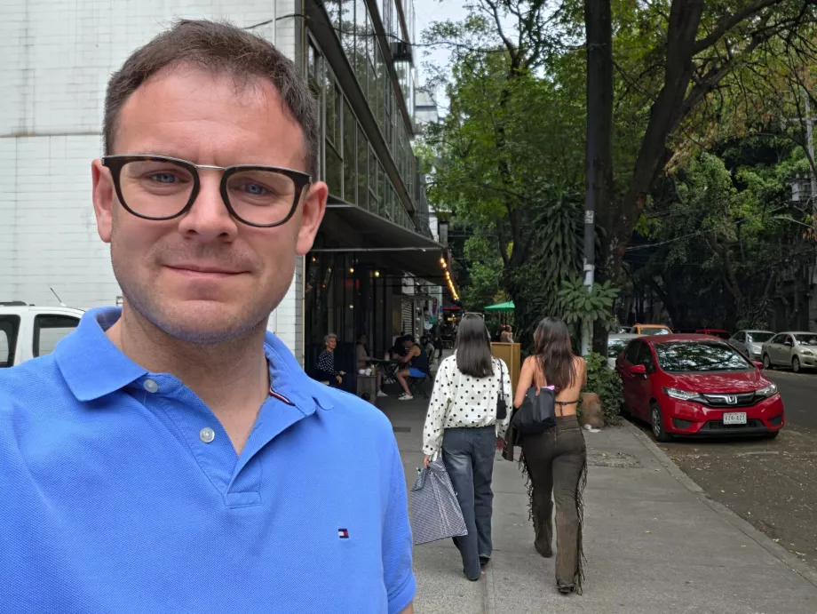 Saya dalam tur jalan kaki di Roma Norte