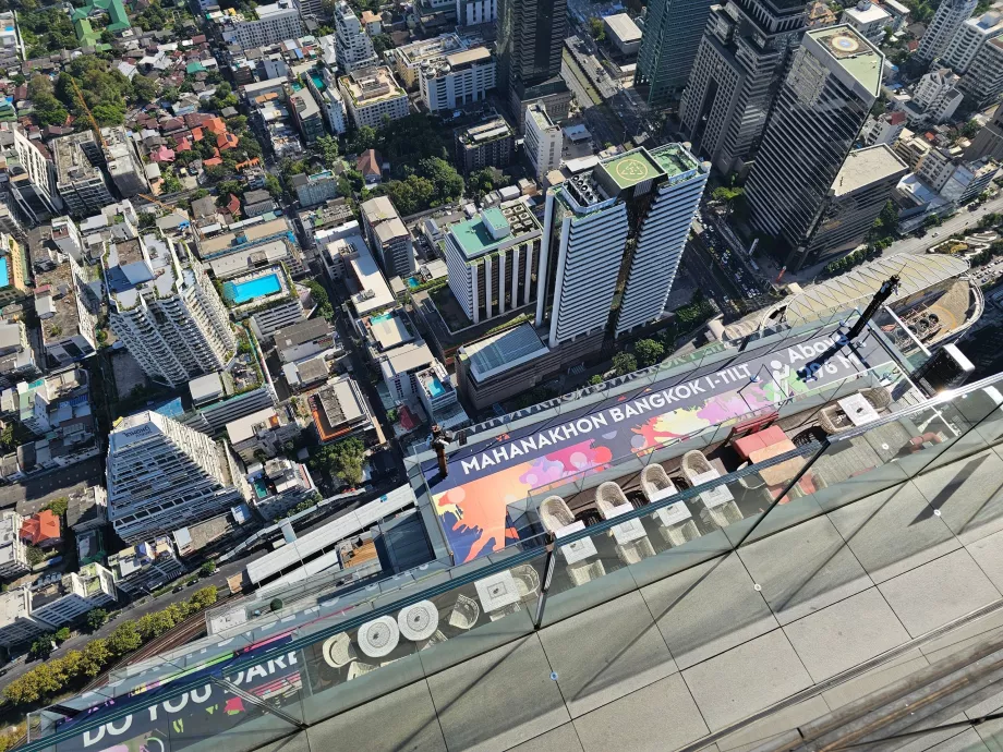 King Power Mahanakhon - ayunan