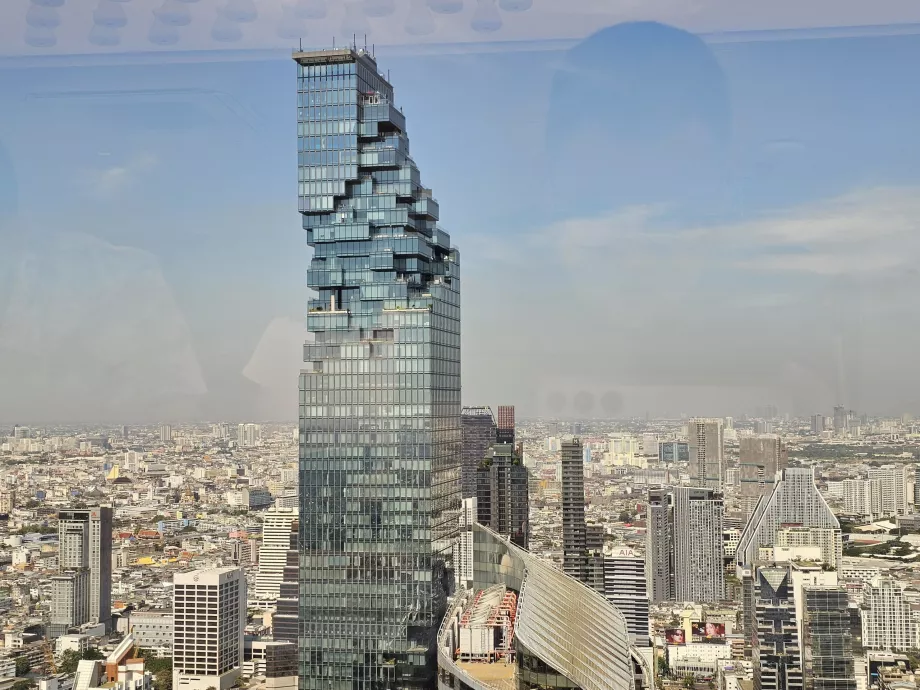 Arabica - Empire Tower, pemandangan King Power Mahanakhon