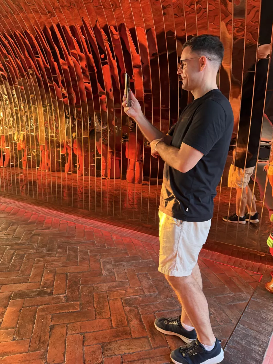 Saya di bar atap di Akara Sky Hanuman