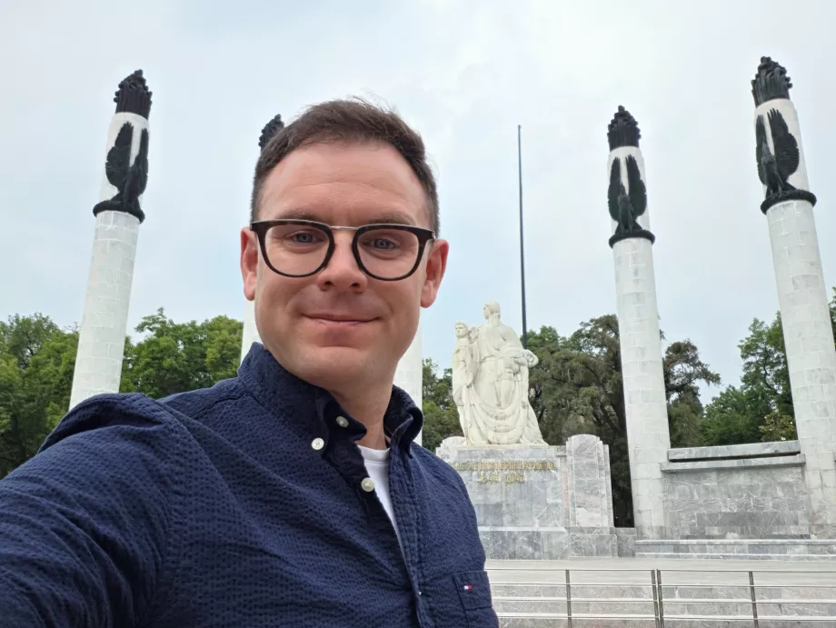 Saya di monumen Altar a la Patria