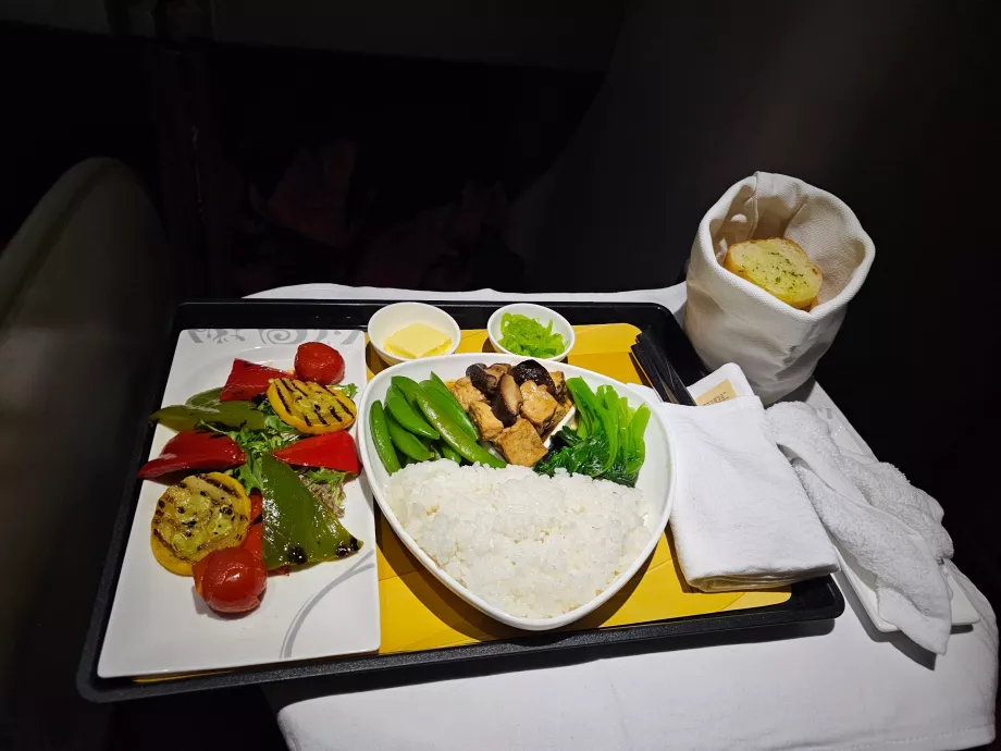 Varian vegetarian dari hidangan utama