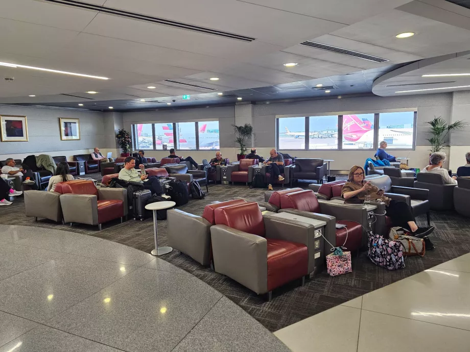 Lingkungan secara keseluruhan