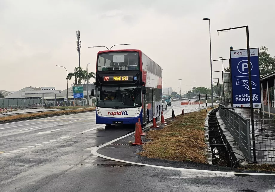 Jalur 772 arah KL Sentral