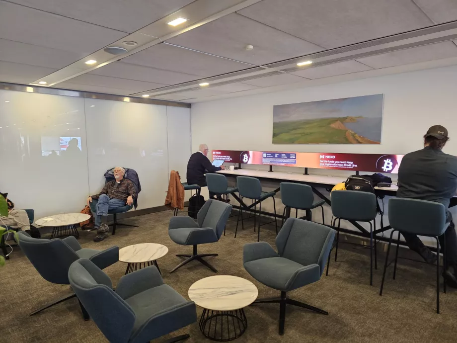 Tempat duduk dan lingkungan umum