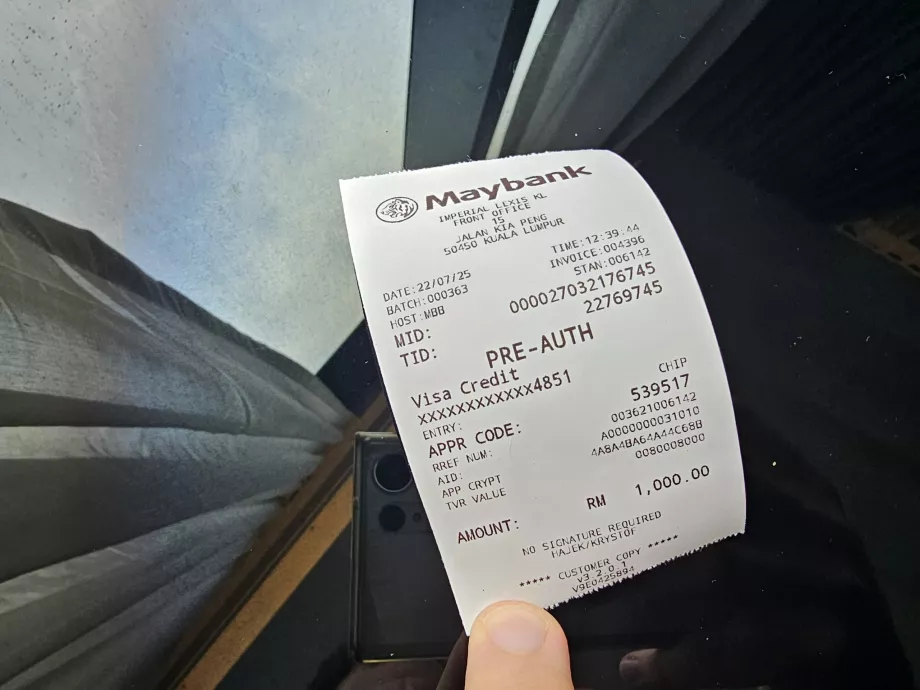 Pembayaran deposit