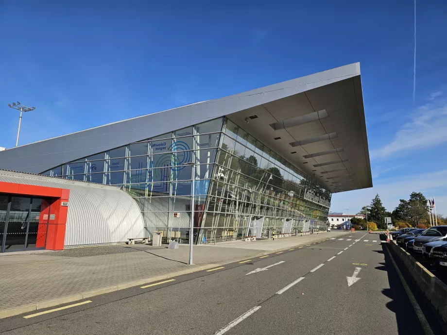 Terminal Bandara Ostrava