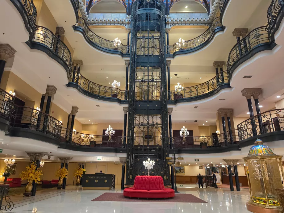 Lobi hotel