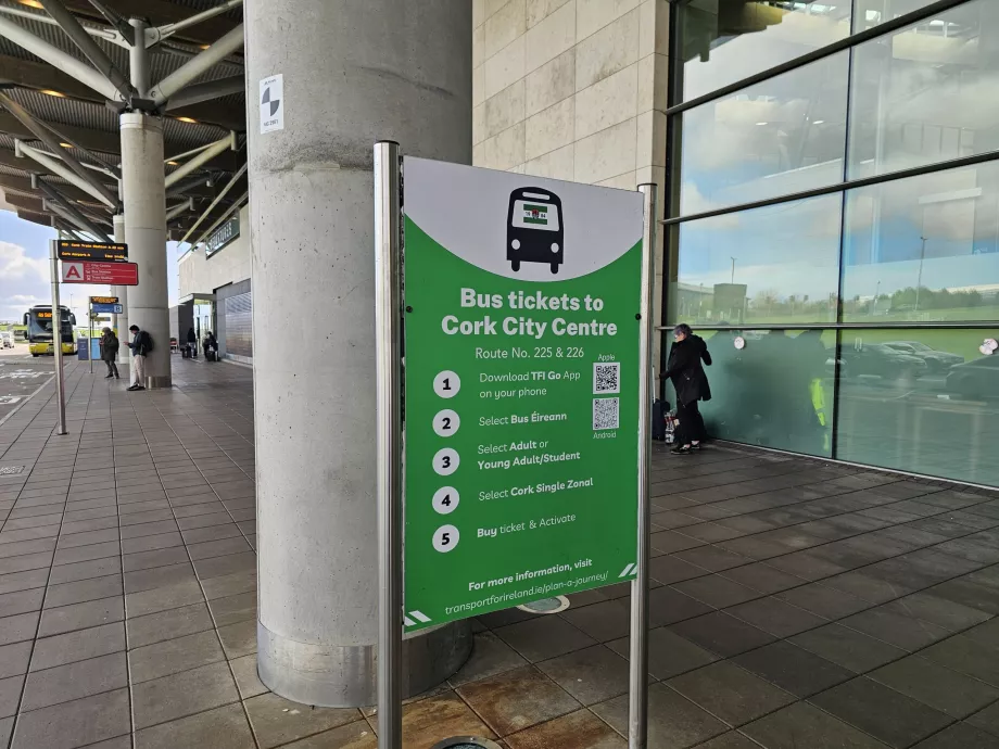 Informasi tiket melalui aplikasi seluler