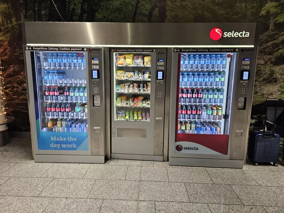 Mesin Selecta di Bandara Frankfurt