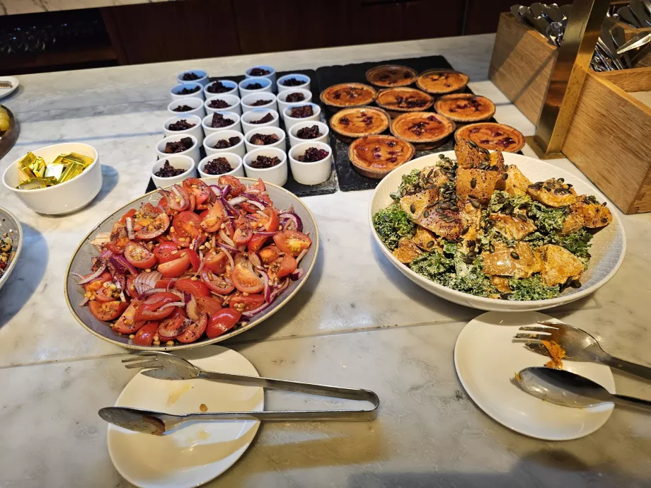 Tawaran makan siang - masakan dingin