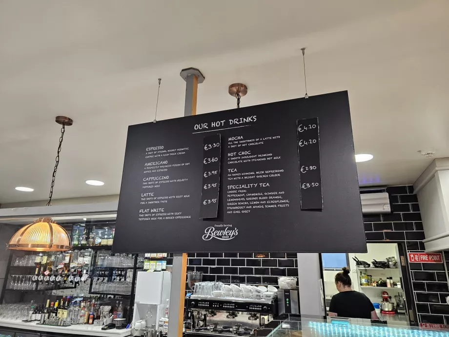 Harga di restoran bandara, bagian umum