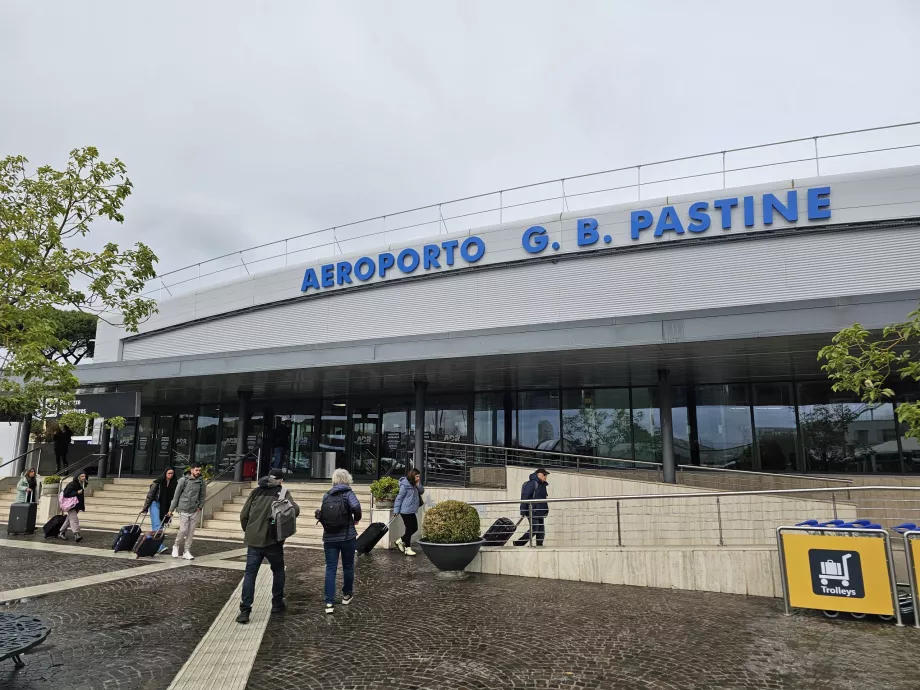 Terminal Bandara Ciampino