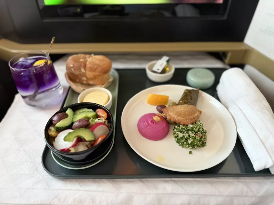 Minuman Arabian mezze dan Butterfly Effect