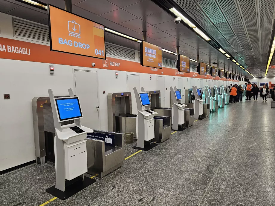 Check-in otomatis di Bandara Malpensa