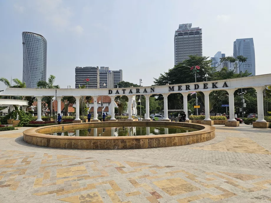 Lapangan Merdeka