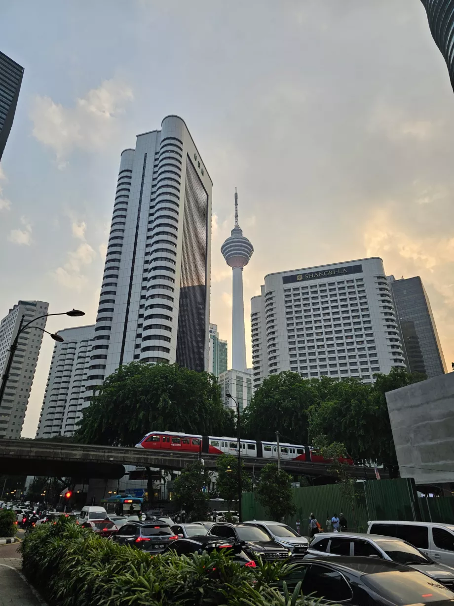 Menara Menara