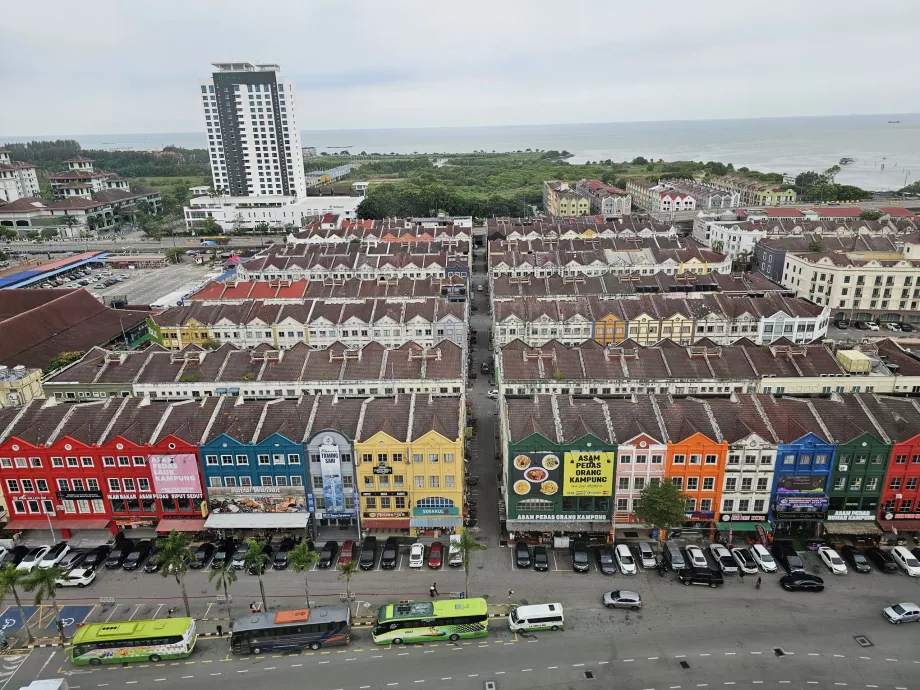Pemandangan dari Menara Taman Sari