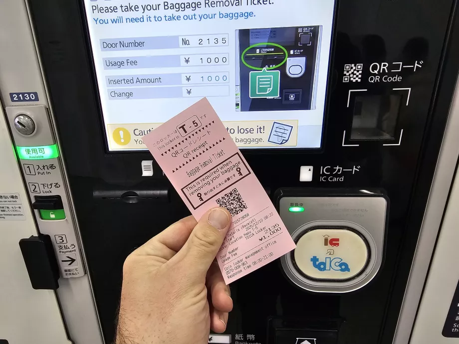 Tiket dari penyimpanan bagasi