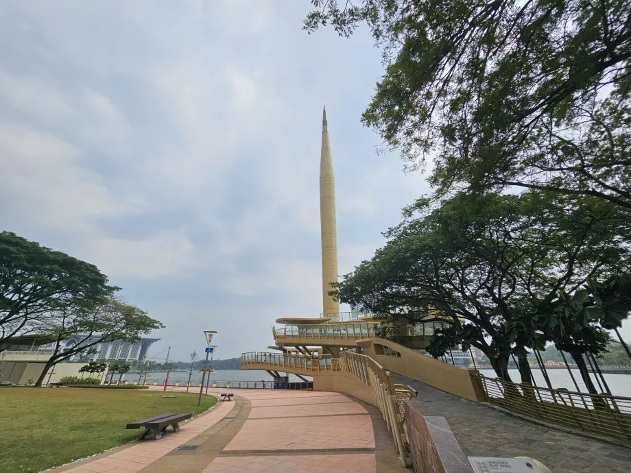 Monumen Milenium