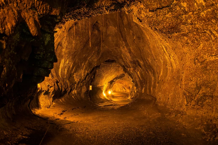 Gua lava