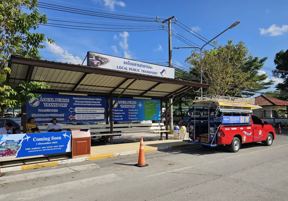 Angkutan umum, pemberhentian songthawe di luar terminal kedatangan