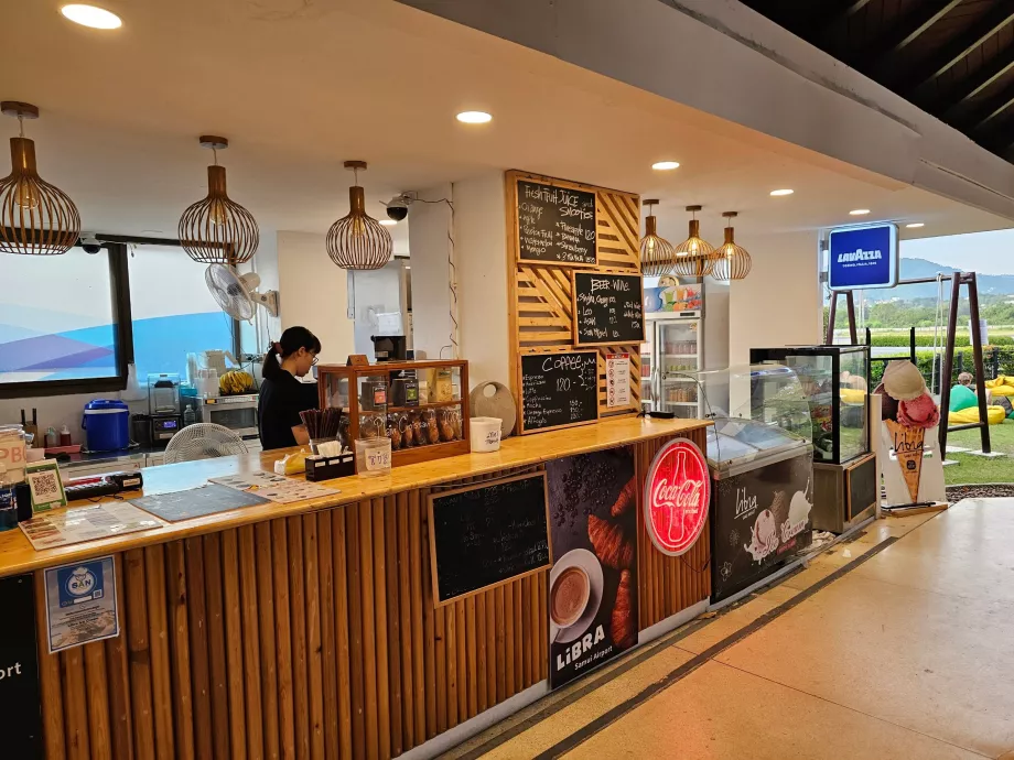 Kafe dan restoran, bagian internasional, area transit