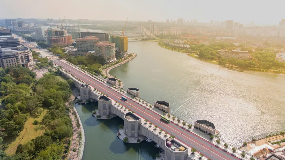 Jembatan Putra