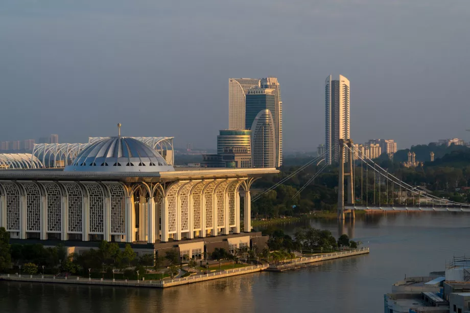 Masjid Besi