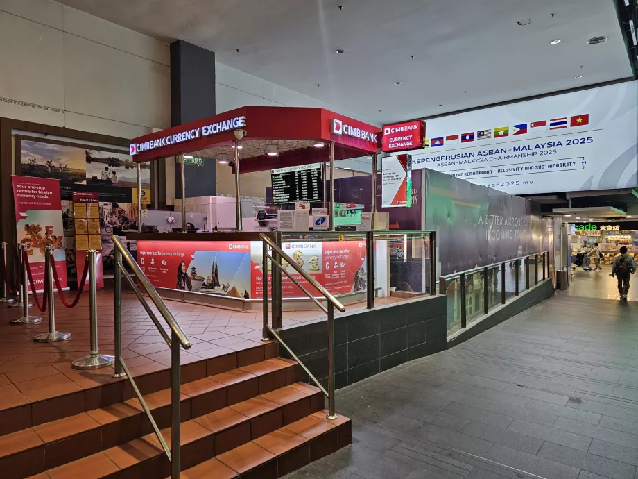 Kantor bursa, Terminal 2, bagian umum