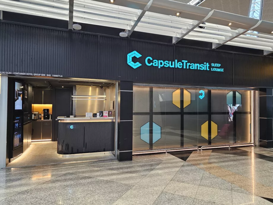 Hotel kapsul, area umum, terminal 1