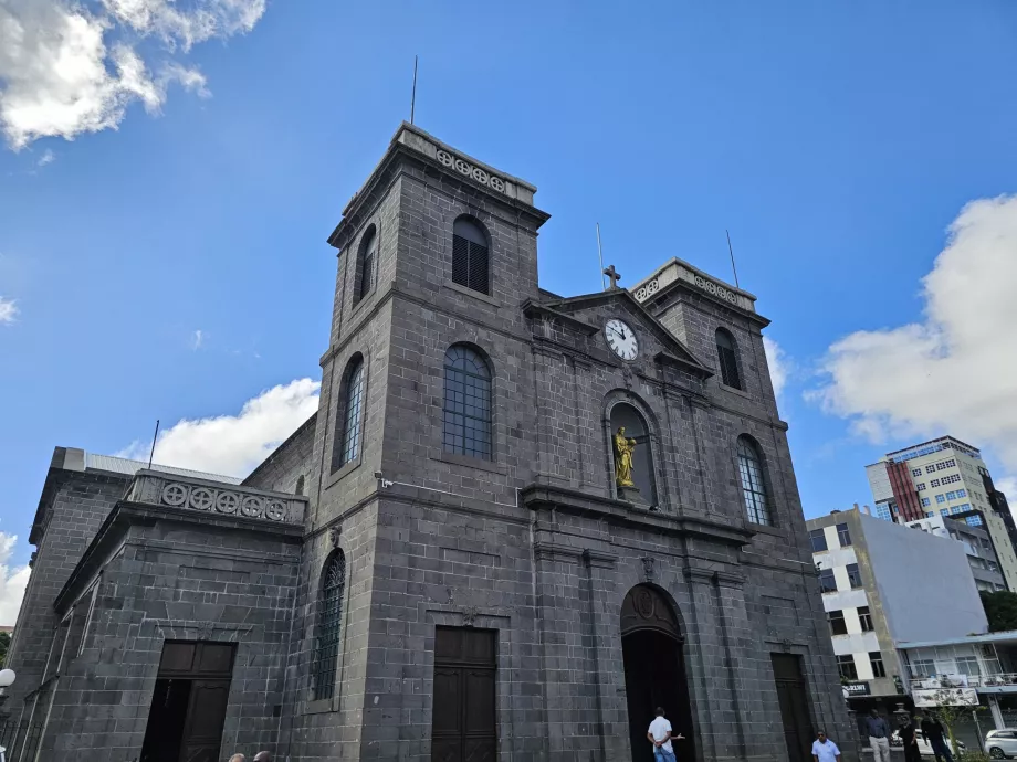 Katedral Santo Louis