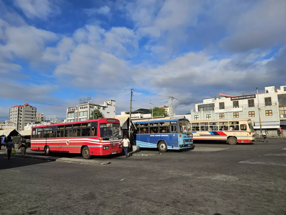 Terminal Bus Utara / Lapangan Imigrasi