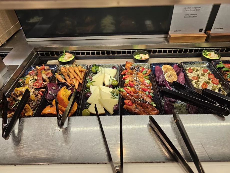 Prasmanan - menu makan siang