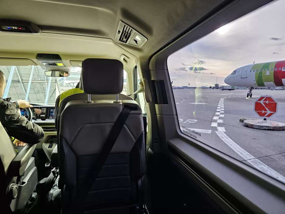 Pemindahan limusin ke pesawat