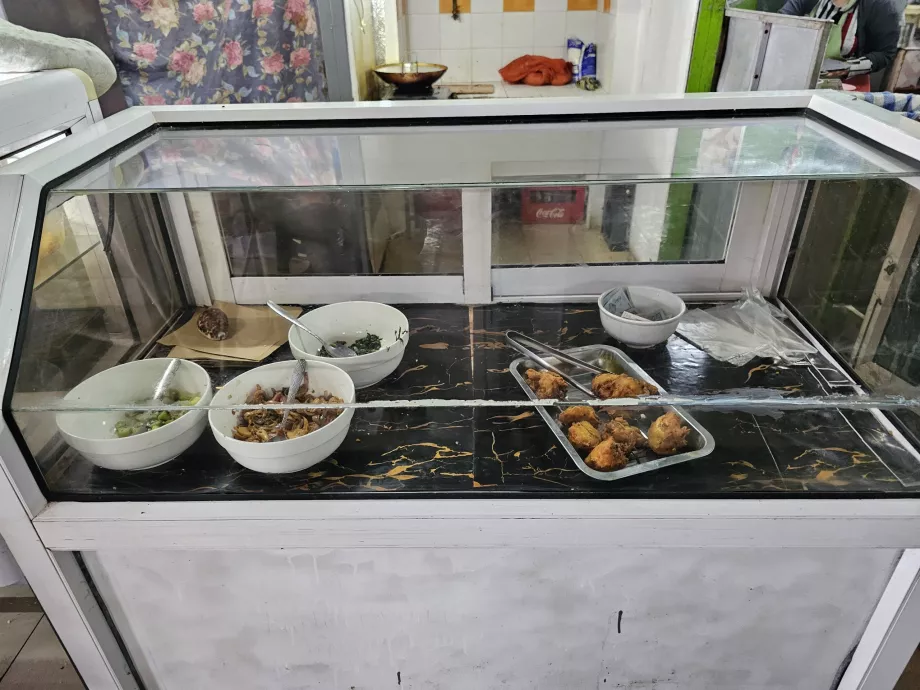 Pasar di Central Flacq, warung makan
