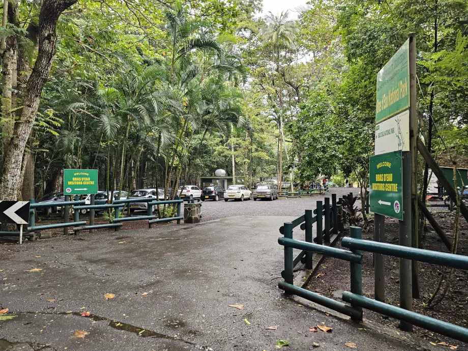 Taman Nasional Bras d'Eau, parkir