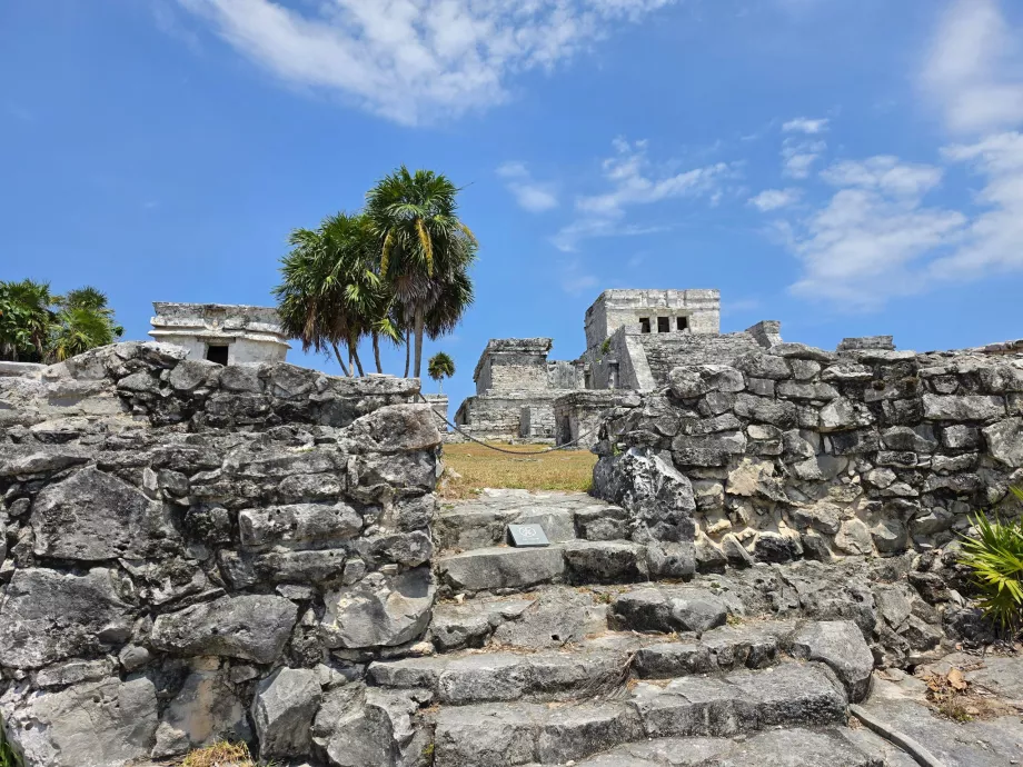 Situs Arkeologi Tulum