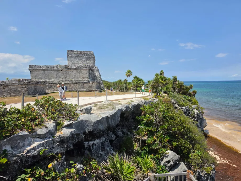 Situs Arkeologi Tulum