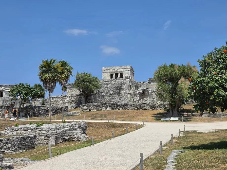 Situs Arkeologi Tulum