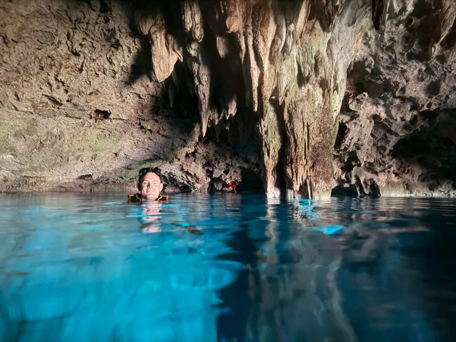 Saya di Gran Cenote