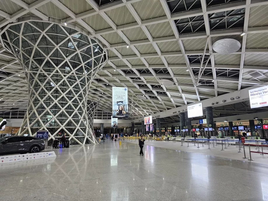 Konter check-in, terminal domestik