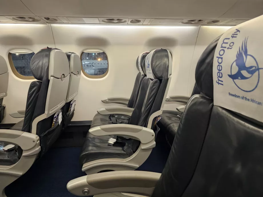 Kursi, Embraer 190