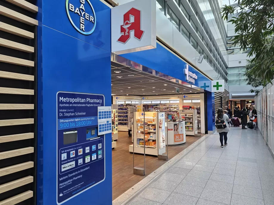 Apotek di bagian publik