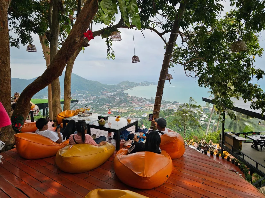 Restoran di Overlap Stone 2