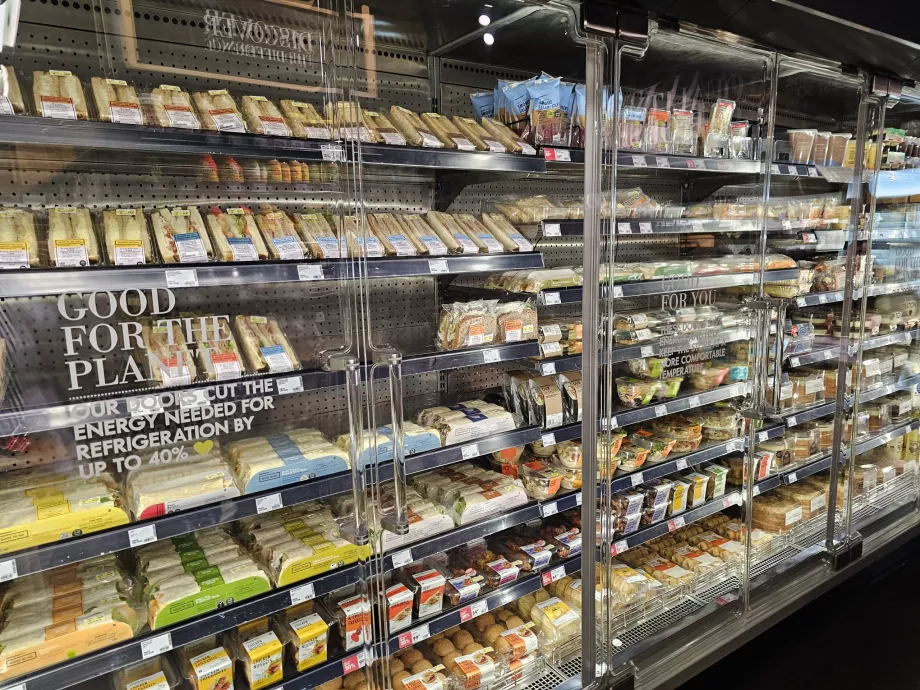 Supermarket Woolworths