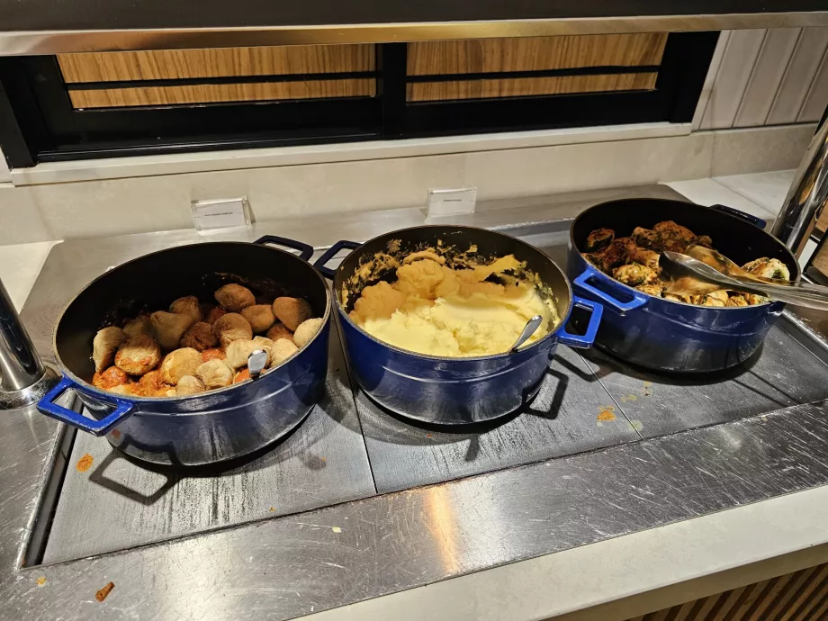 Makanan panas