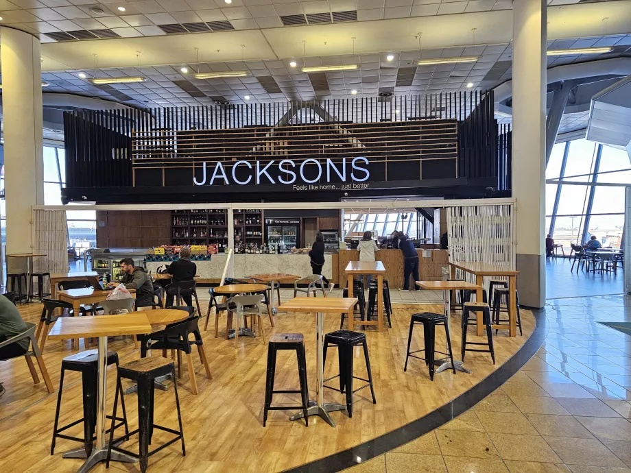 Restoran, zona transit