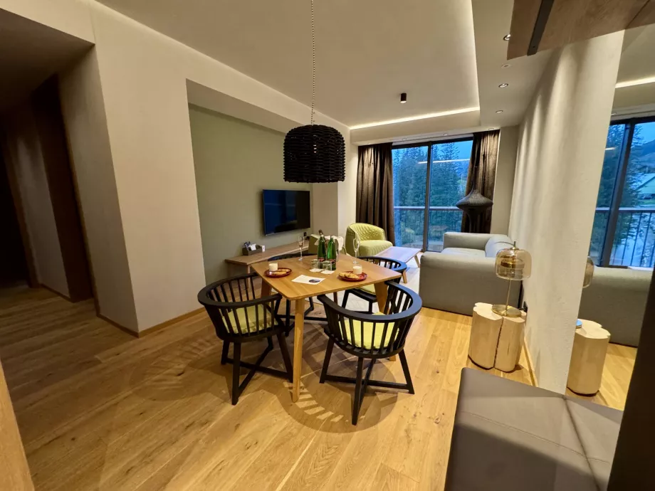 Ruang tamu di apartemen